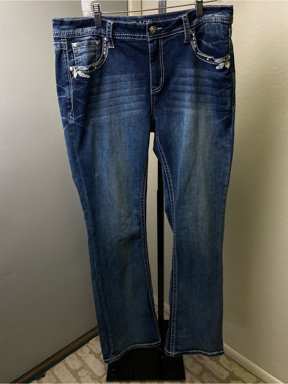 Grace Women’s Boot Cut Jeans in Dark Blue Wash